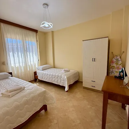 Feriehus Center - 5 Min To Lungomare Vlorë